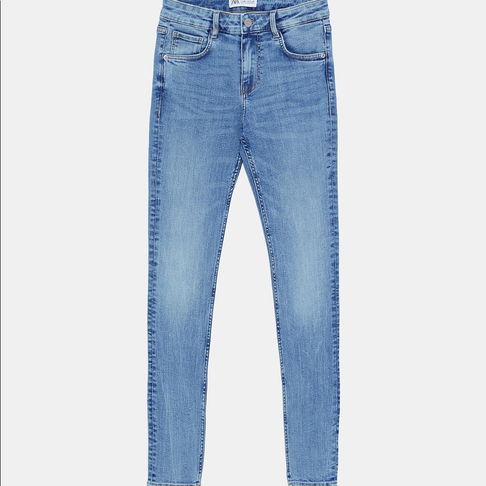 Mid-Rise Sculpt Jeans